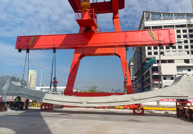 大型預制件專用吊具###Special Lifting Spreader for Large Precast Components